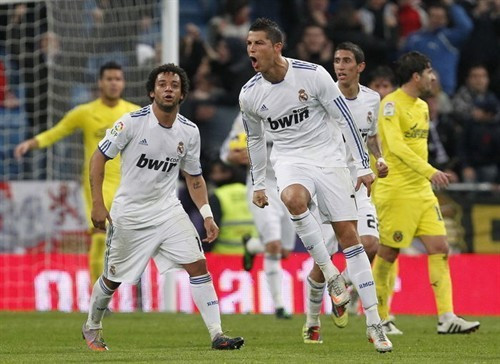  里尔新星破门终结巴黎十二连胜  