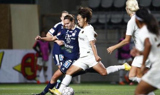  法甲第30轮上演巴黎德比战平收场  